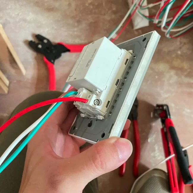 巨將通訊工程行- 台南監視器安裝維修|台南OA辦公家具配線|高雄門禁系統|台南門禁系統-OA前置作業配線拉線-24