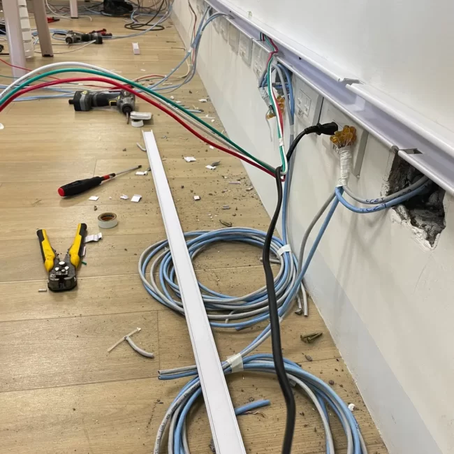 巨將通訊工程行- 台南監視器安裝維修|台南OA辦公家具配線|高雄門禁系統|台南門禁系統-OA前置作業配線拉線-31