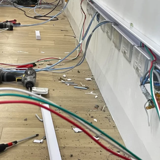 巨將通訊工程行- 台南監視器安裝維修|台南OA辦公家具配線|高雄門禁系統|台南門禁系統-OA前置作業配線拉線-32