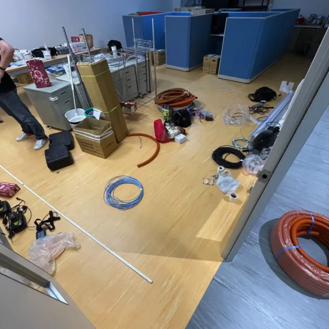 巨將通訊工程行- 台南監視器安裝維修|台南OA辦公家具配線|高雄門禁系統|台南門禁系統-OA前置作業配線拉線-5