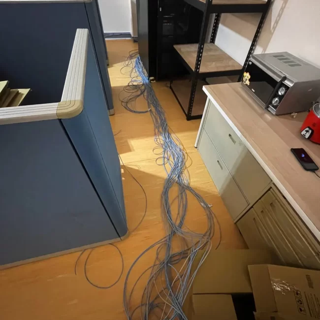 巨將通訊工程行- 台南監視器安裝維修|台南OA辦公家具配線|高雄門禁系統|台南門禁系統-OA前置作業配線拉線-6