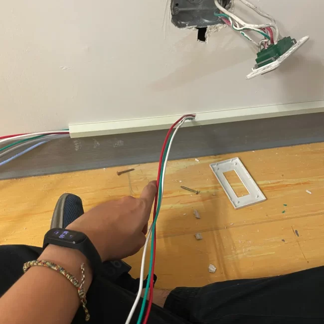 巨將通訊工程行- 台南監視器安裝維修|台南OA辦公家具配線|高雄門禁系統|台南門禁系統-OA前置作業配線拉線-8